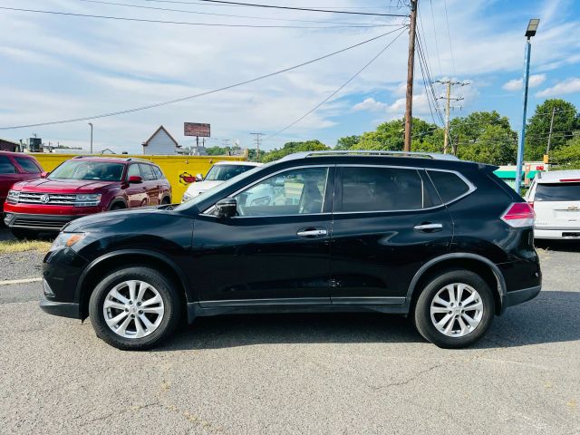 2016 Nissan Rogue - Image 3