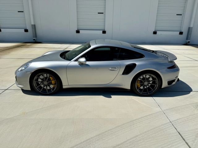 2014 Porsche 911 - Image 34
