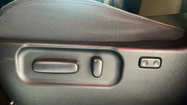 2021 Toyota Tacoma Double Cab - Image 23