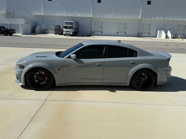 2021 Dodge Charger - Image 32