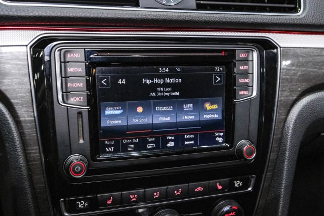 2017 Volkswagen Passat 1.8t Se Sedan 4d - Image 29