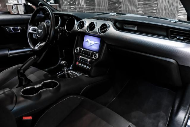 2019 Ford Mustang Gt Coupe 2d - Image 18