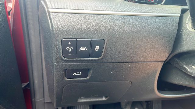 2022 Kia K5 - Image 35