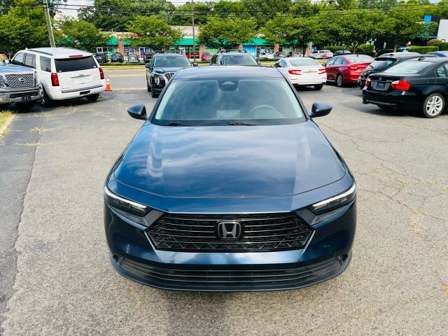 2023 Honda Accord - Image 15