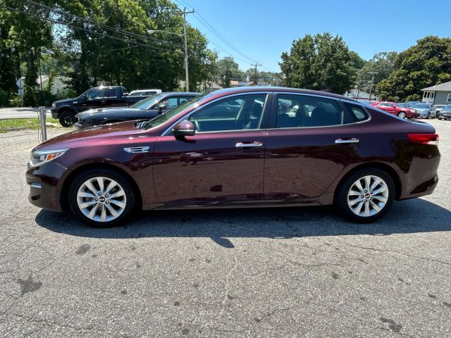 2018 Kia Optima - Image 2