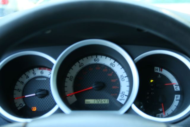 2012 Toyota Tacoma Regular Cab - Image 17