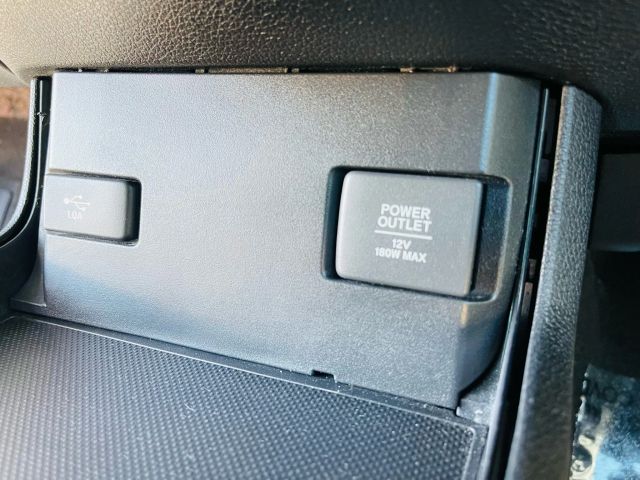 2017 Honda Civic - Image 39