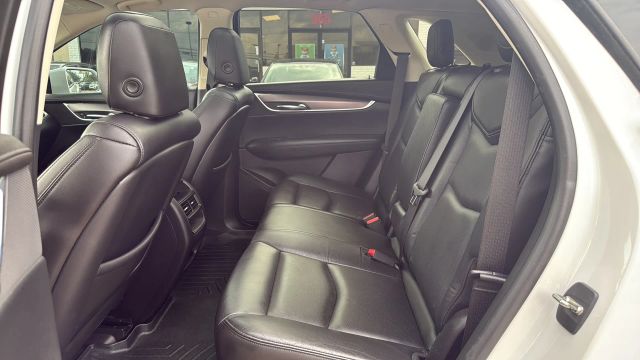 2017 Cadillac Xt5 - Image 24