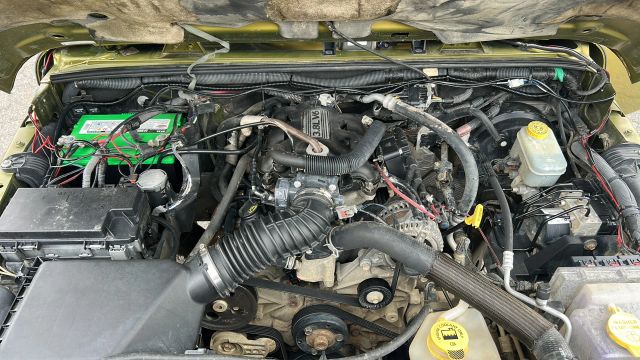 2008 Jeep Wrangler - Image 25