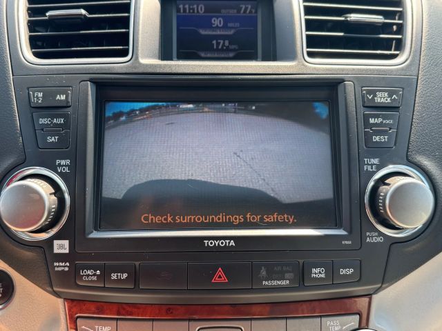 2012 Toyota Highlander Limited Sport Utility 4d - Image 16