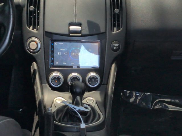2012 Nissan 370z - Image 11