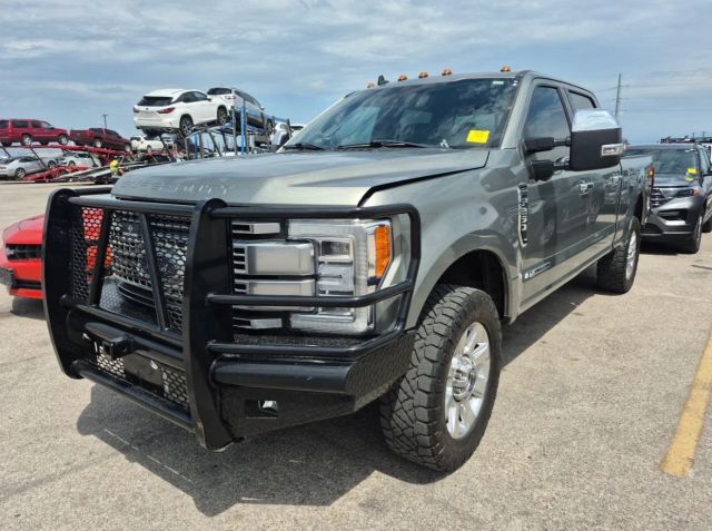 2019 Ford Super Duty F-250 Platinum