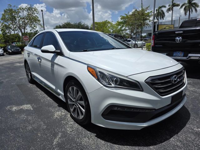 2015 Hyundai Sonata - Image 2