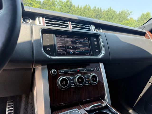2014 Land Rover Range Rover - Image 28