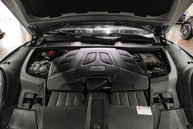 2019 Porsche Cayenne Sport Utility 4d - Image 44