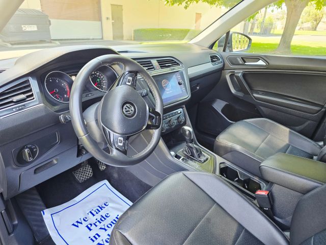 2021 Volkswagen Tiguan - Image 16
