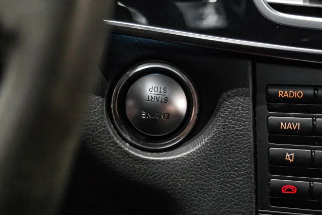 2014 Mercedes-benz E-class E 63 Amg 4matic S-model Sedan 4d - Image 19