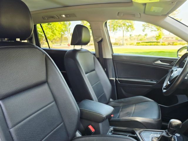 2021 Volkswagen Tiguan - Image 30