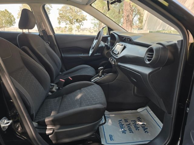 2021 Nissan Kicks - Image 29