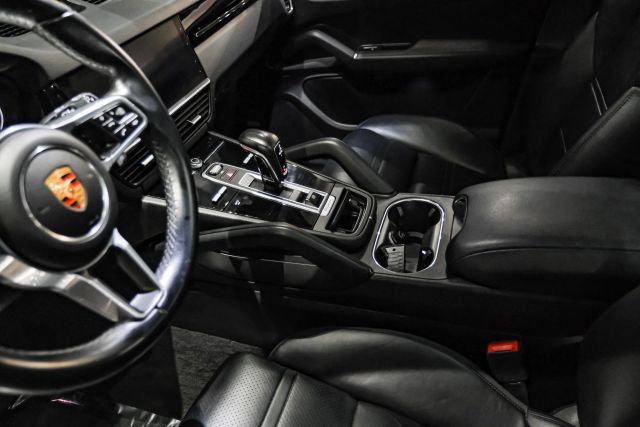 2019 Porsche Cayenne Sport Utility 4d - Image 22