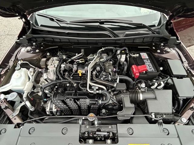 2025 Nissan Altima - Image 23