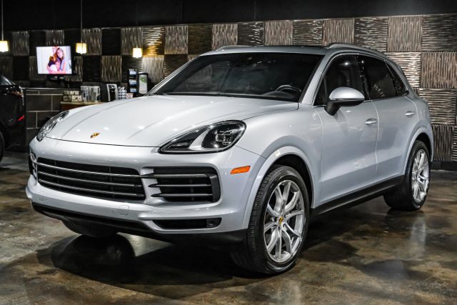 2019 Porsche Cayenne Sport Utility 4d - Image 7