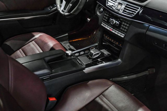 2014 Mercedes-benz E-class E 63 Amg 4matic S-model Sedan 4d - Image 22