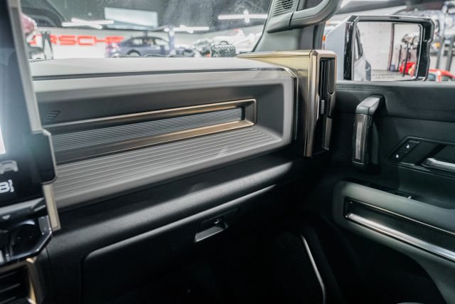 2024 Gmc Hummer Ev Suv 3x Omega Edition - - Image 30