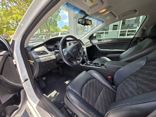 2015 Hyundai Sonata - Image 10