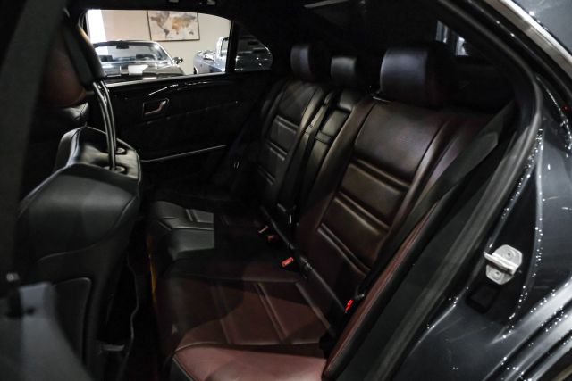 2014 Mercedes-benz E-class E 63 Amg 4matic S-model Sedan 4d - Image 35