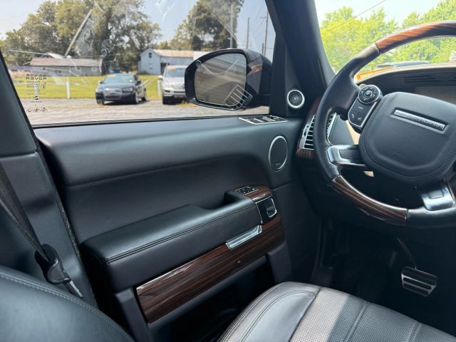 2014 Land Rover Range Rover - Image 21