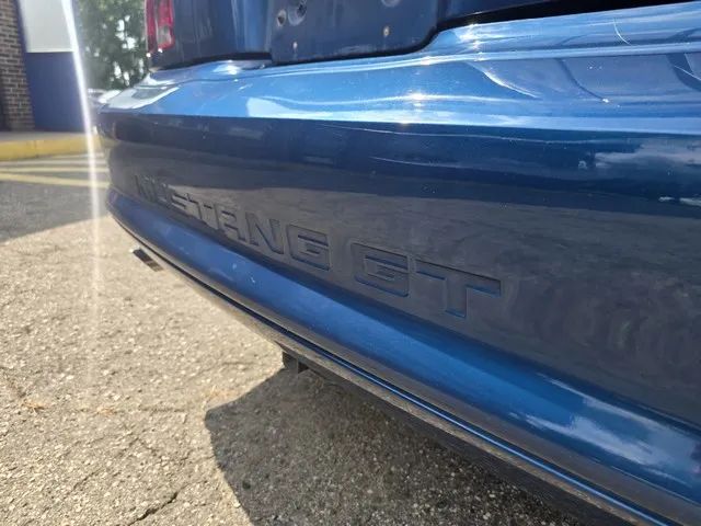 1998 Ford Mustang - Image 12