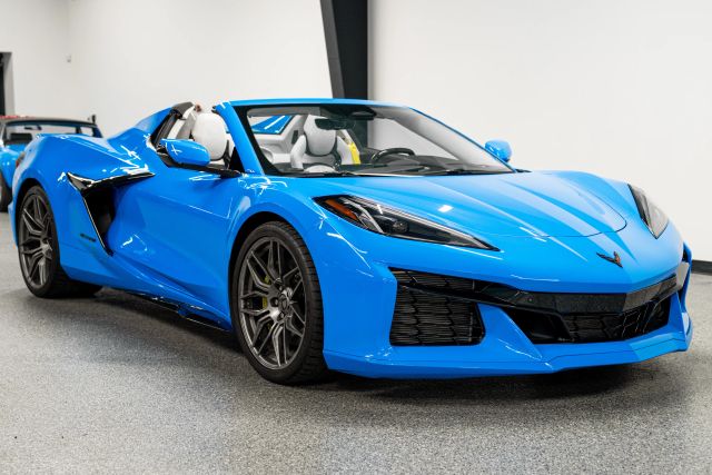 2024 Chevrolet Corvette Z06 Convertible 2d - - Image 2