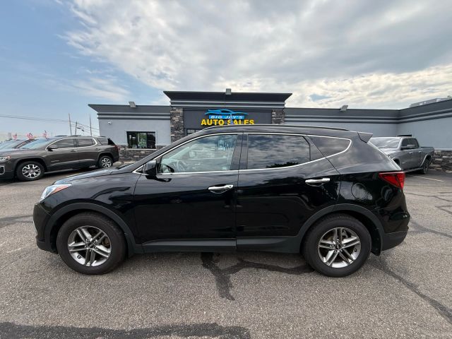 2017 Hyundai Santa Fe Sport - Image 2