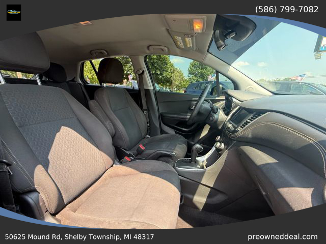 2020 Chevrolet Trax - Image 14