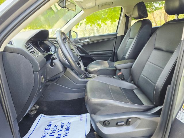 2021 Volkswagen Tiguan - Image 14