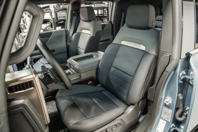 2024 Gmc Hummer Ev Suv 3x Omega Edition - - Image 19