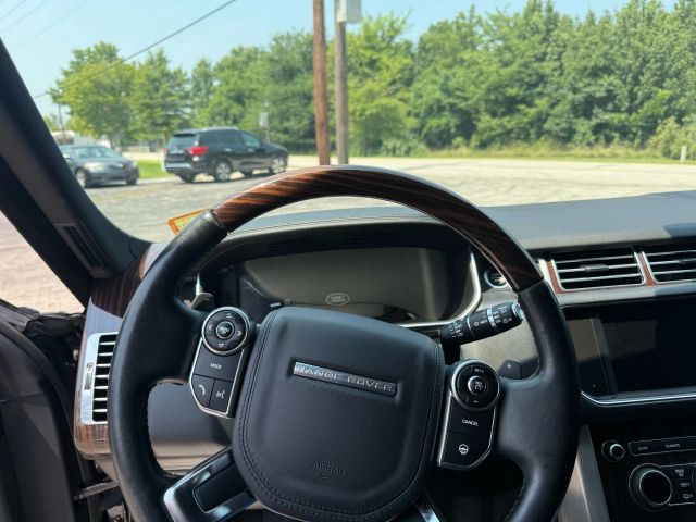 2014 Land Rover Range Rover - Image 29