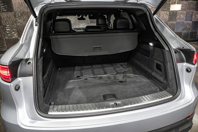 2019 Porsche Cayenne Sport Utility 4d - Image 48