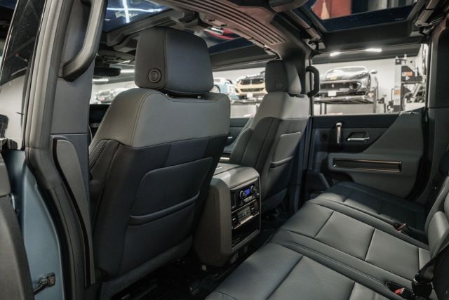 2024 Gmc Hummer Ev Suv 3x Omega Edition - - Image 21