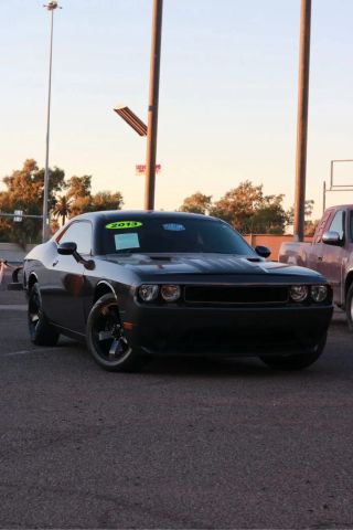 2013 Dodge Challenger SXT