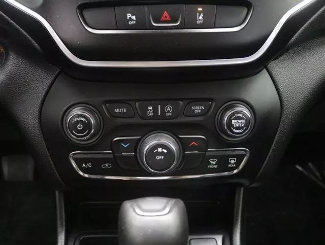 2021 JEEP CHEROKEE LATITUDE PLUS SPORT UTILITY 4D