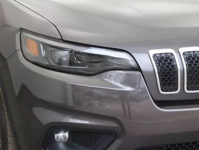 2021 JEEP CHEROKEE LATITUDE PLUS SPORT UTILITY 4D