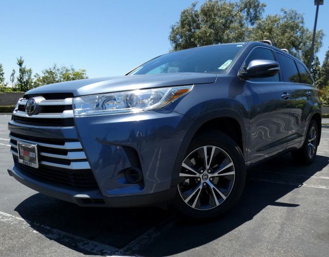 2018 TOYOTA HIGHLANDER LE SPORT UTILITY 4D