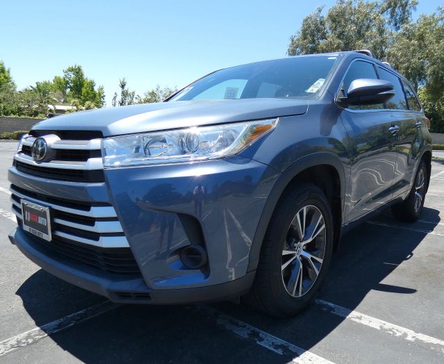 2018 TOYOTA HIGHLANDER LE SPORT UTILITY 4D