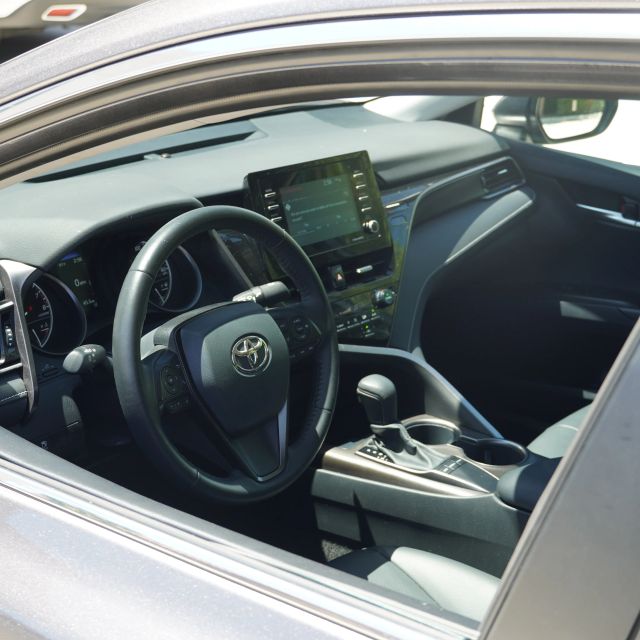 2022 TOYOTA CAMRY SE SEDAN 4D