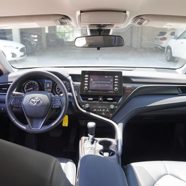 2022 TOYOTA CAMRY SE SEDAN 4D