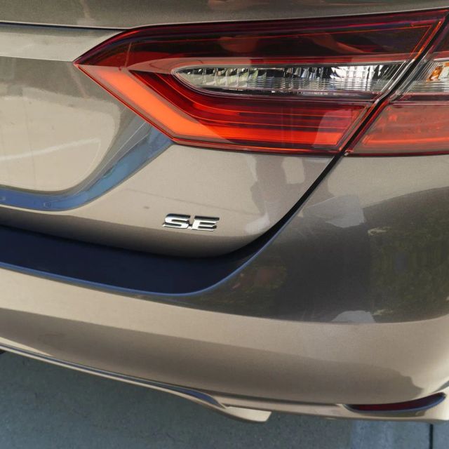 2022 TOYOTA CAMRY SE SEDAN 4D