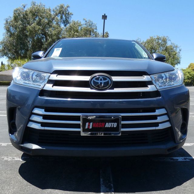 2018 TOYOTA HIGHLANDER LE SPORT UTILITY 4D