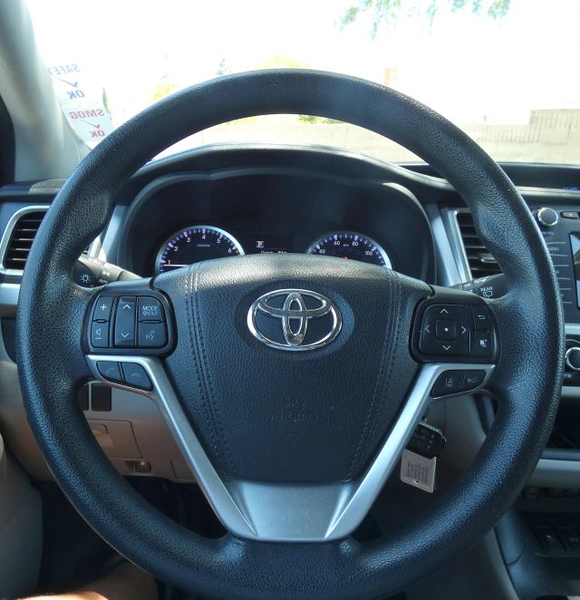2018 TOYOTA HIGHLANDER LE SPORT UTILITY 4D